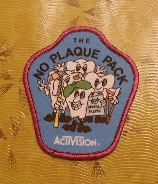 👀🕹 ~ Atari Video Game Vintage 80’s Activision Award Patch – Plaque Attack ~