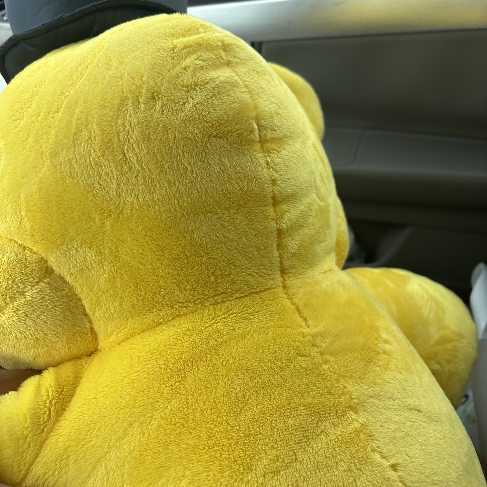 New Jazwares Five Nights at Freddy’s GOLDEN 20”Jumbo Plush Excl FNAF