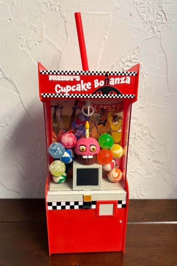 Five Nights at Freddys 2 FNAF 2 Arcade Drink Bottle NEW/SEALED, SHIPS NOW