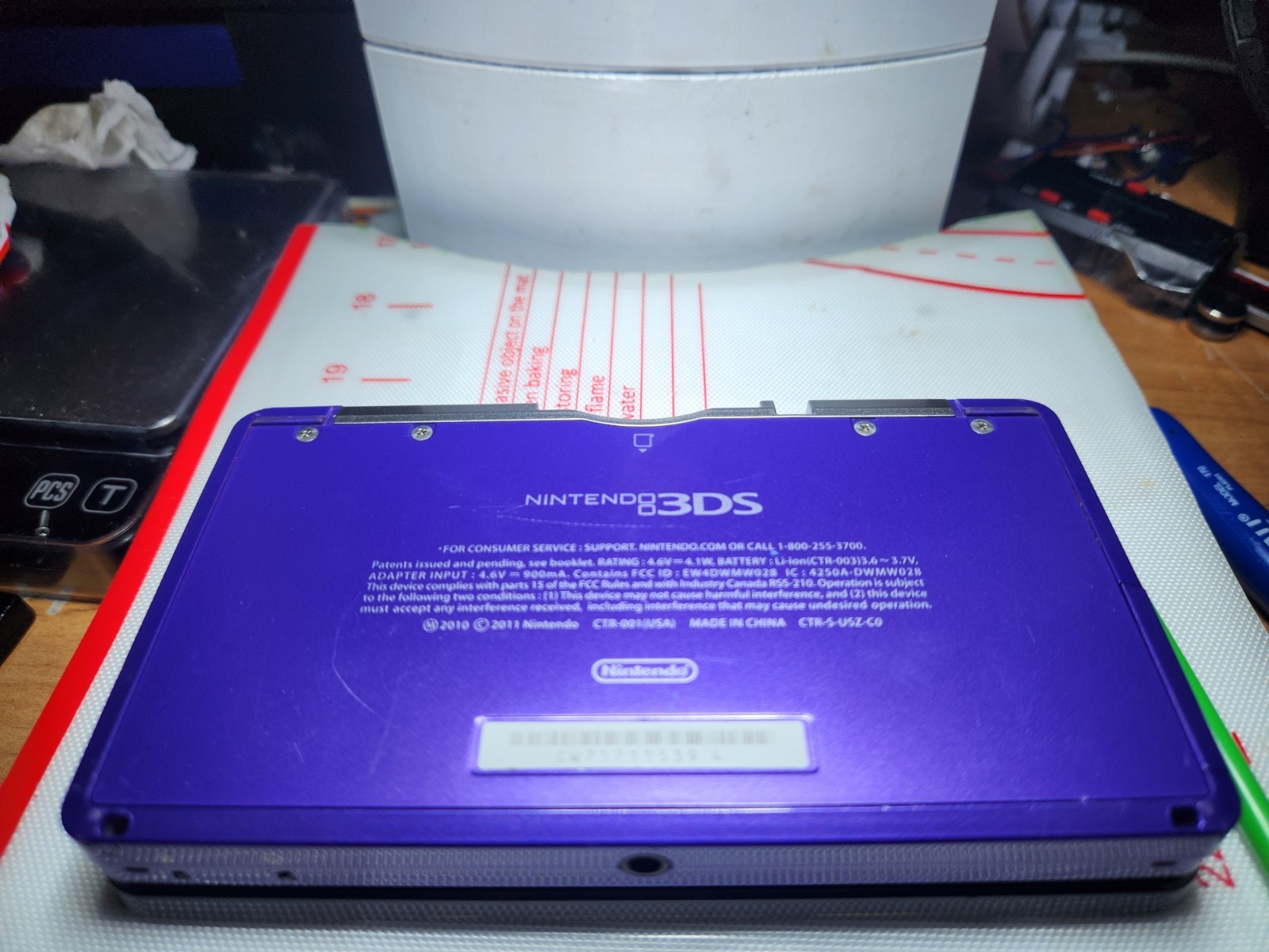 Nintendo 3DS CTR-001 Handheld System Purple Wi-Fi 256GB card