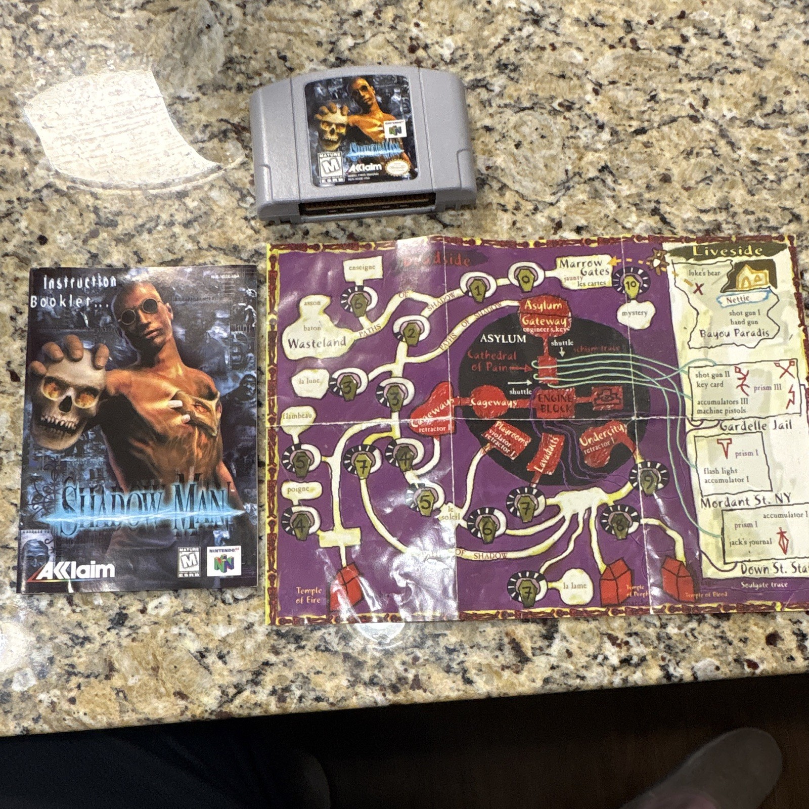 Acclaim Shadow Man (Nintendo 64, 1999) – M Mature – Complete w/ Manual & Map