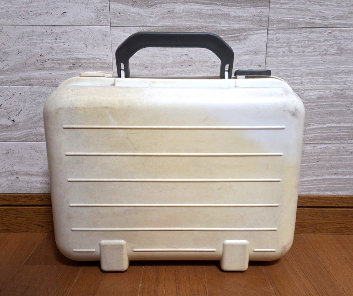 Sega Game Gear WHITE Case Japan GG *ONLY CASE needs repairs – Read Description*