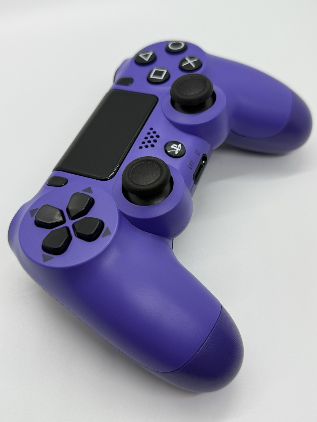 Sony PlayStation 4 PS4 Dualshock 4 Controller Purple – Used