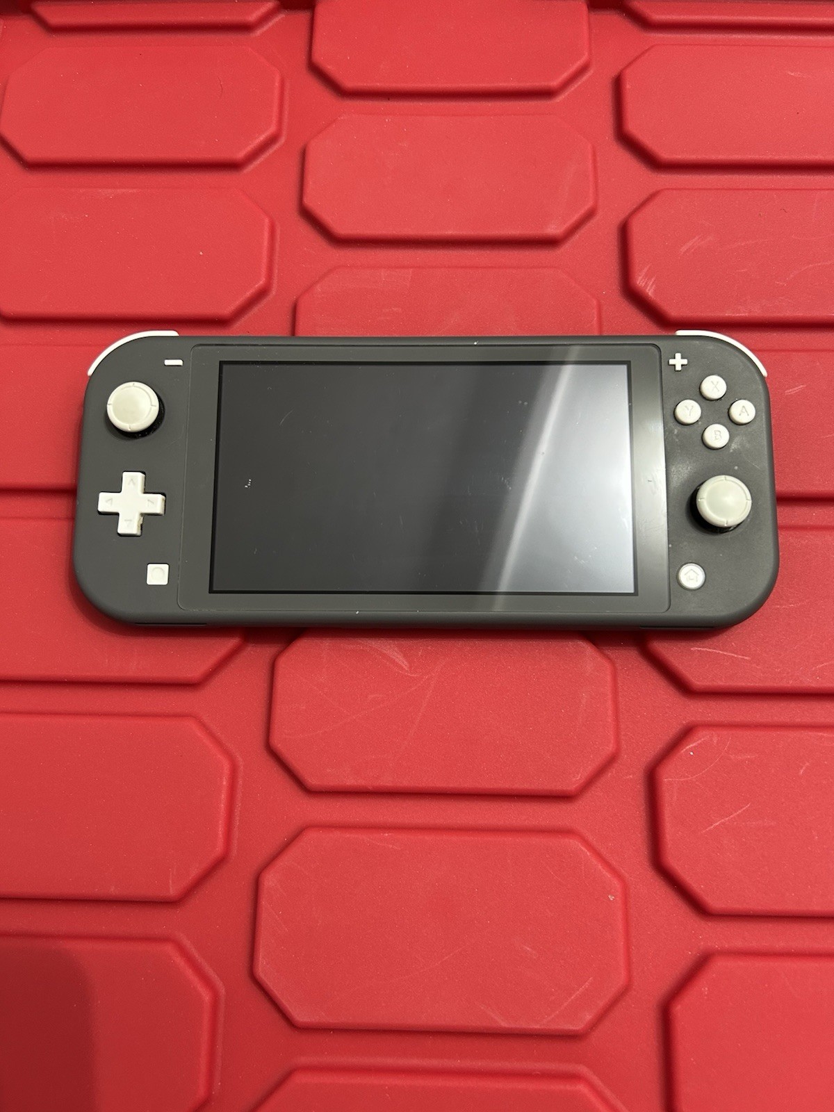Nintendo Switch Lite + Grip Case + Splatoon 2 (Authentic) Game