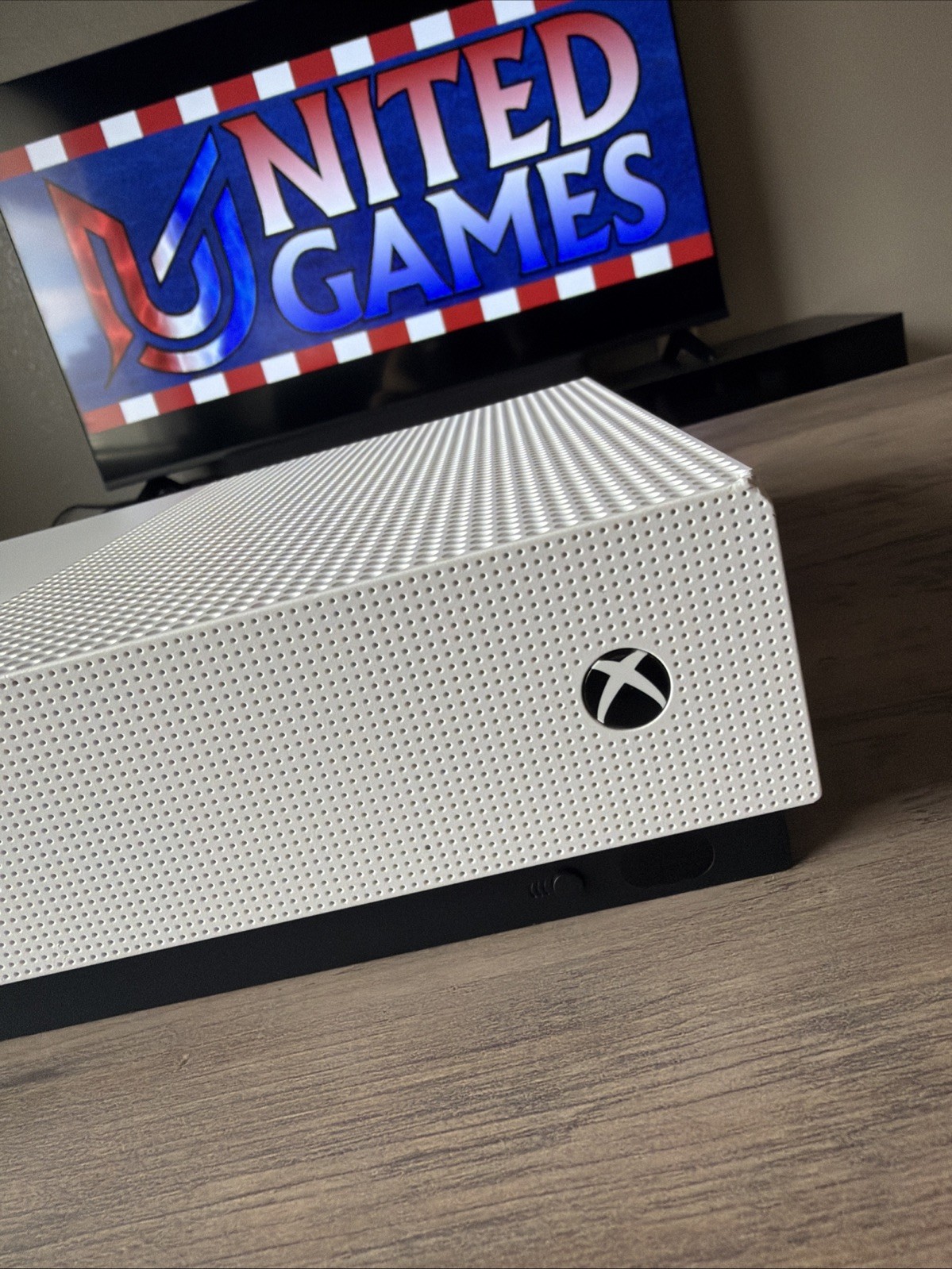 Microsoft Xbox One S 500GB Console Premium Refurbished Gaming System New Paste