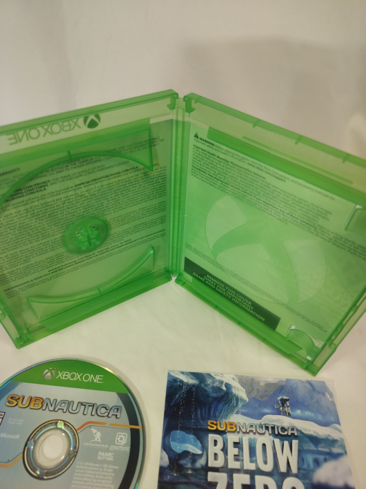 Subnautica Game (Microsoft Xbox One, 2018)
