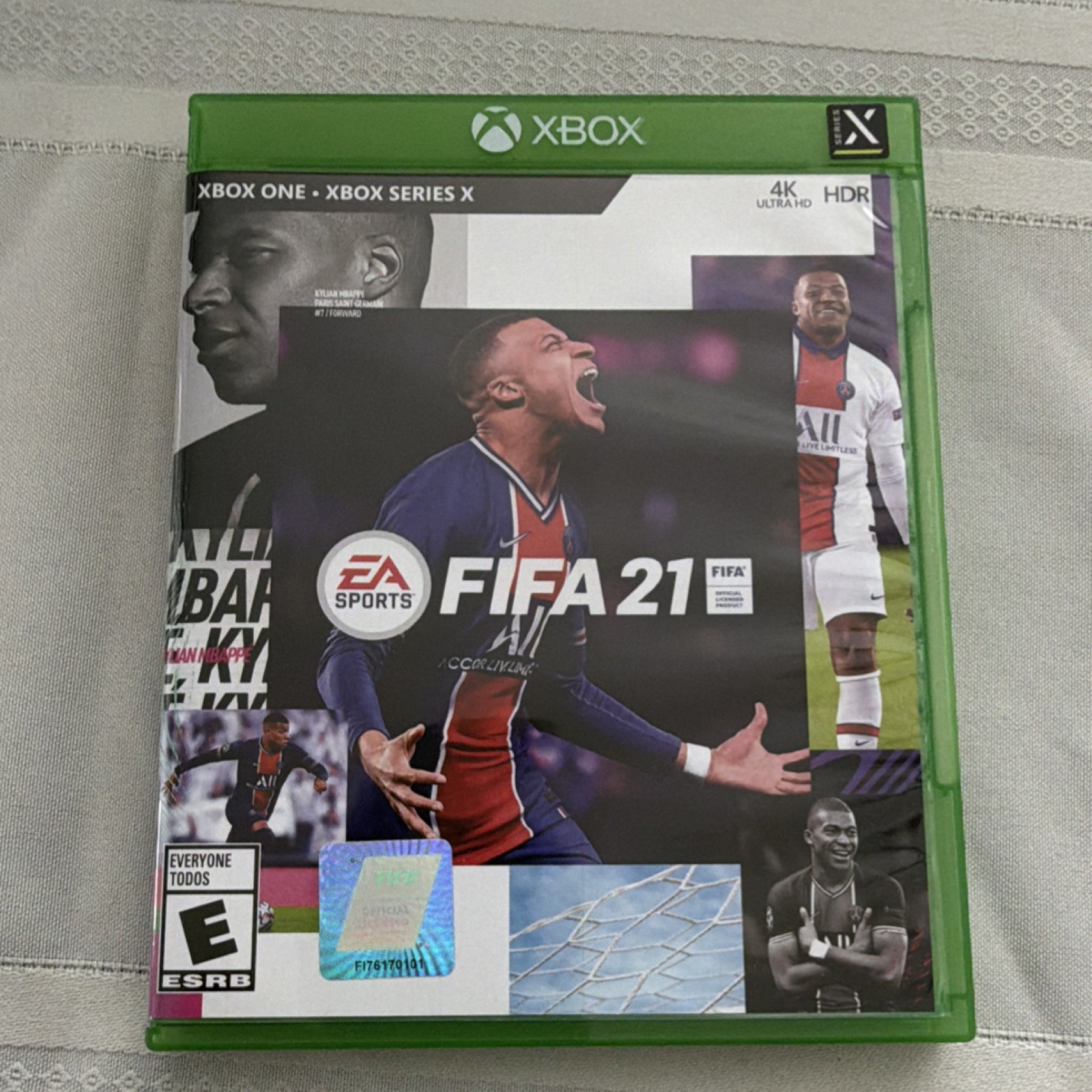 Electronic Arts FIFA 21 Xbox Series X Sports Multiplayer Online Playability