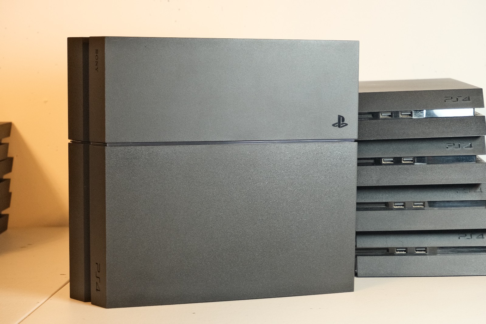 Sony PlayStation 4 PS4 500GB Console Only Original Matte Black CUH-1215A Tested