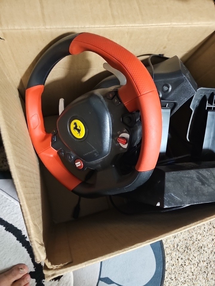 (TESTED, WORKING, used rarely) thrustmaster Ferrari 458 spider racing wheel Xbox