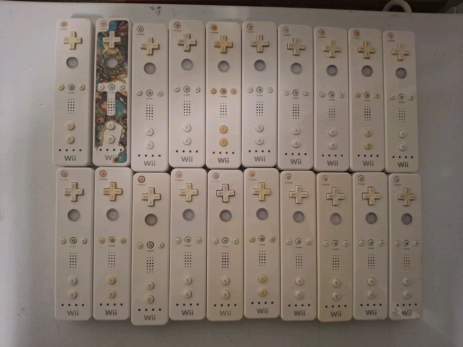 Lot Of 20 Nintendo Wii Controllers – Tested and Working – See Description