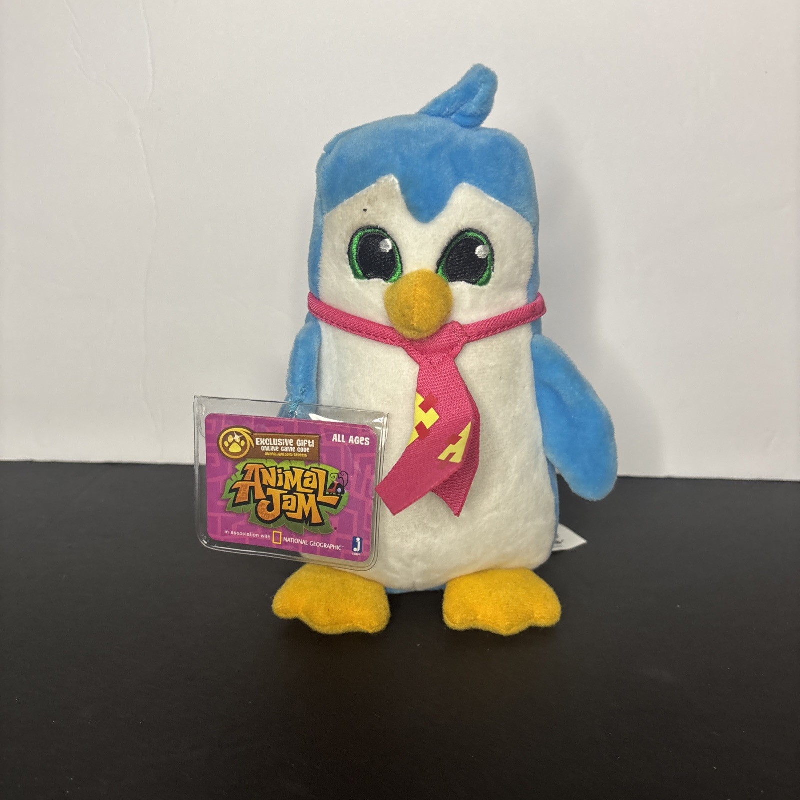 Jazwares Animal Jam Penguin Plush Exclusive Gift Online Game Code 2016
