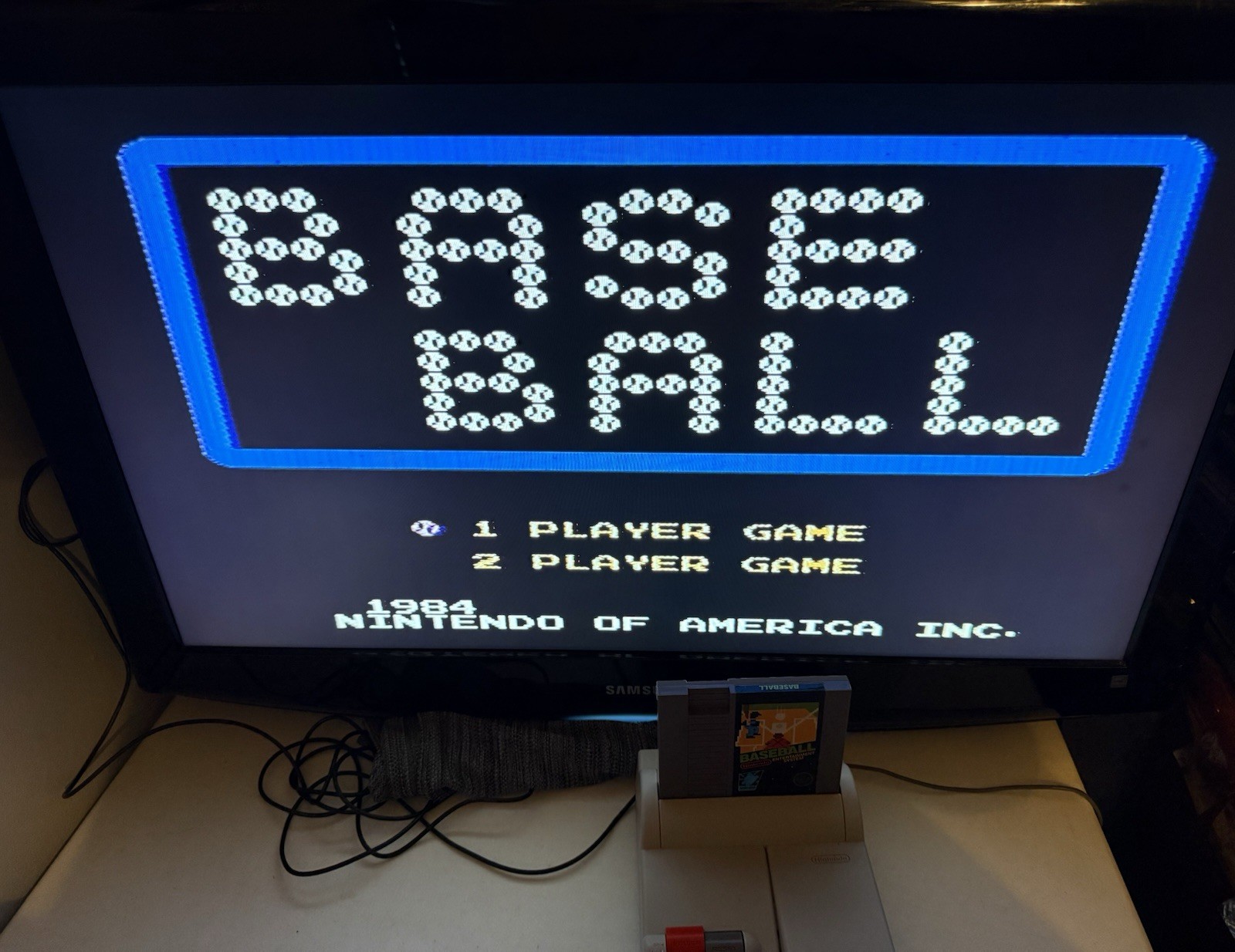 Baseball Complete in Box CIB Hangtab No Code EARLY PRINT (Nintendo, NES 1985)🔥