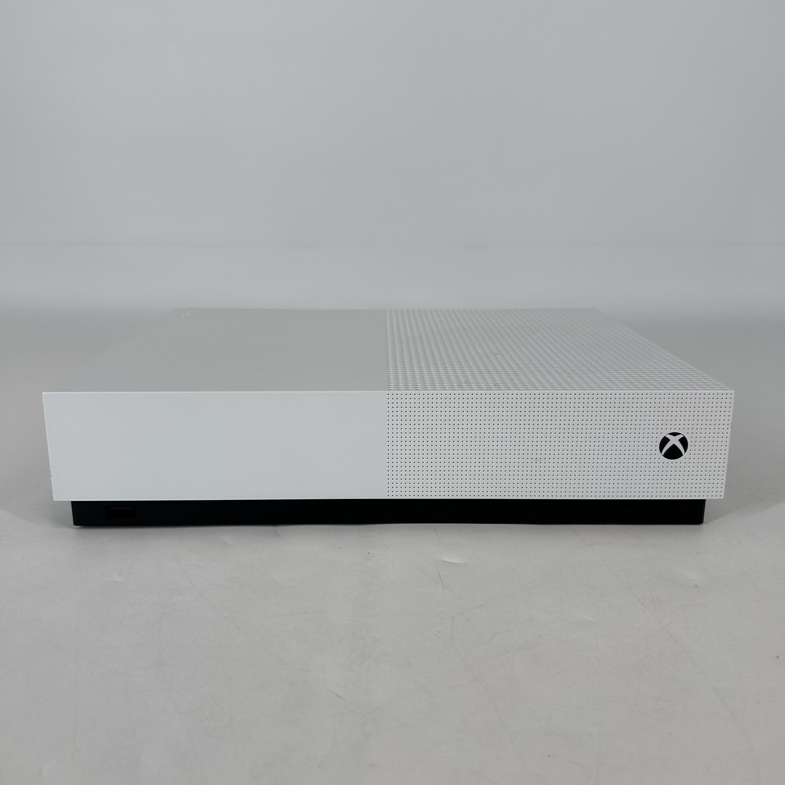 Microsoft Xbox One S All Digital Edition Console White 500GB – Very Good