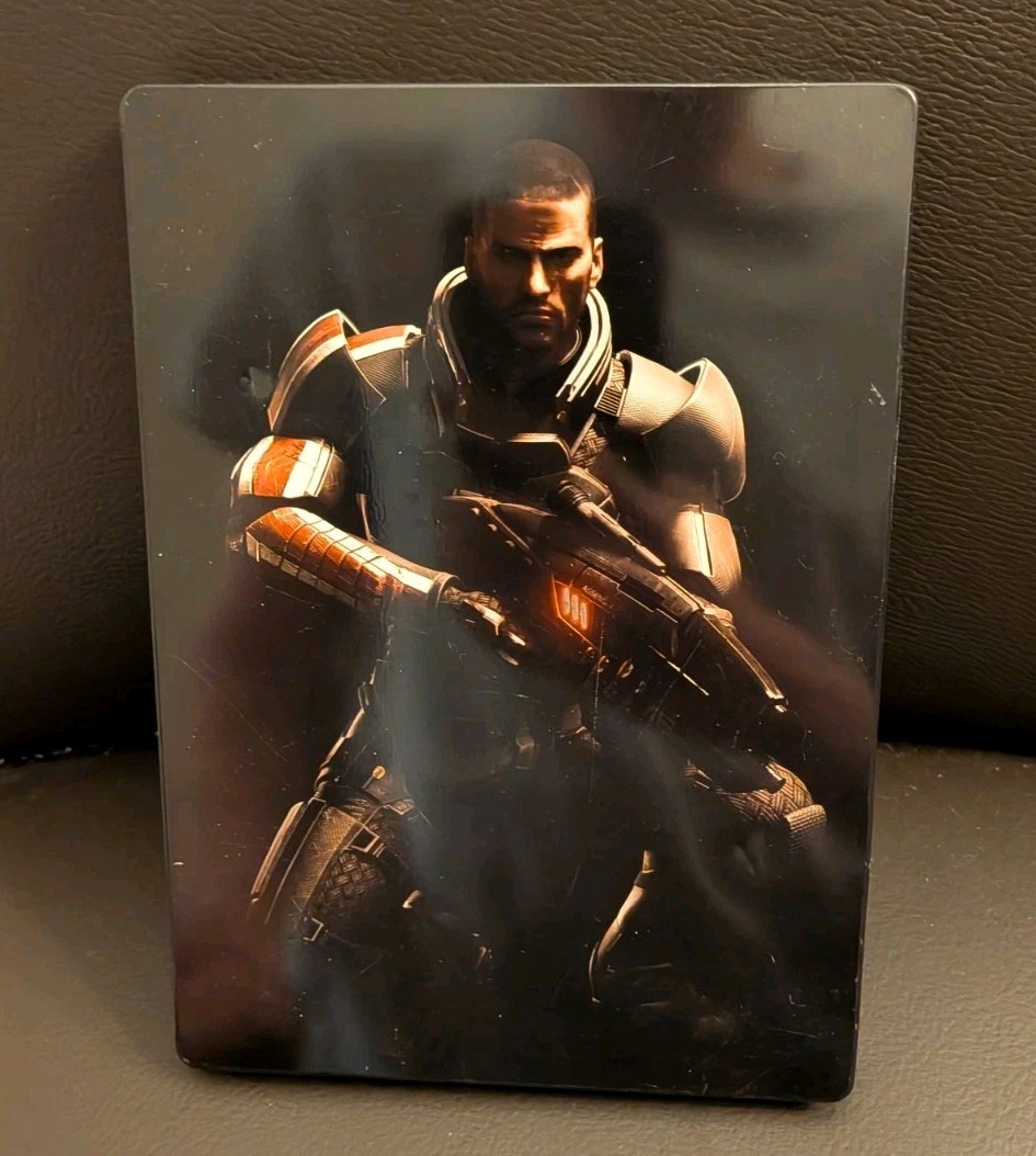 Mass Effect 2 Collector’s Edition Steelbook (Xbox 360, 2010)