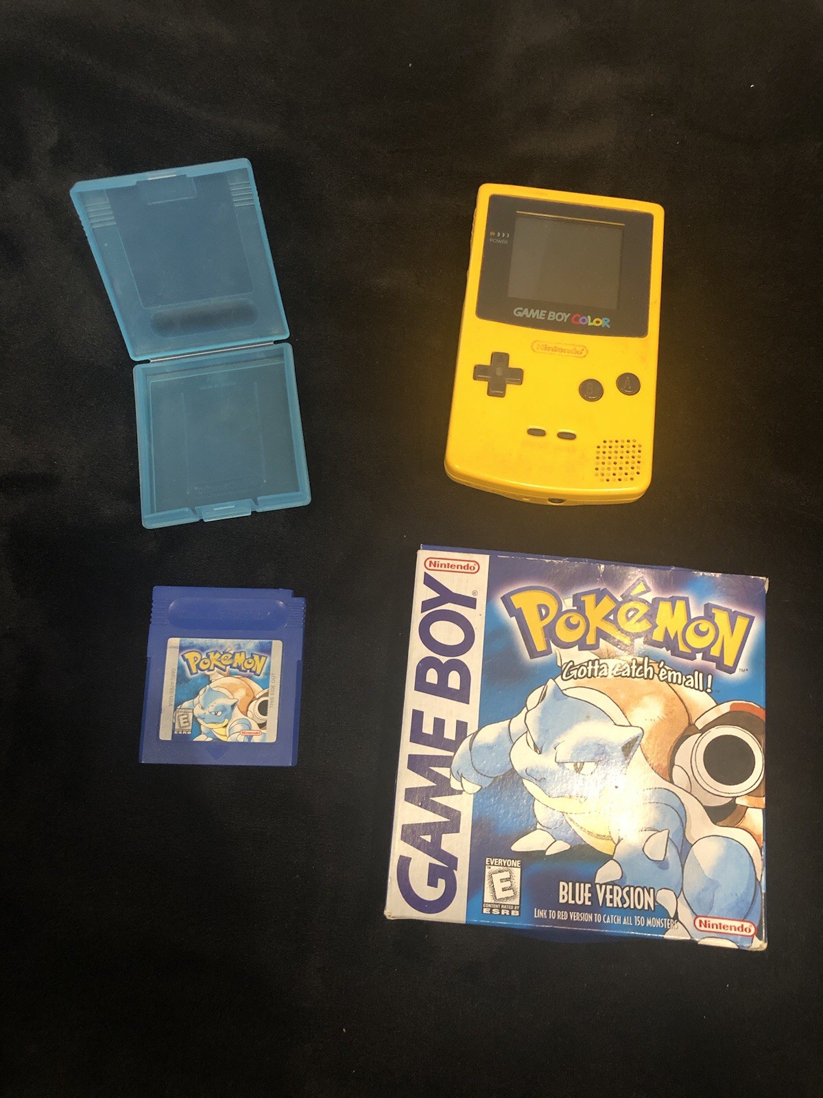 Pokémon Blue With Original Box & Gameboy Color(Yellow)